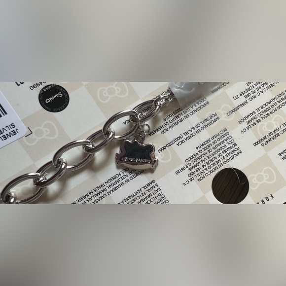 HELLO KITTY-NWT Silver Tone & Crystal Choker Necklace (Forever 21) - Picture 4 of 15